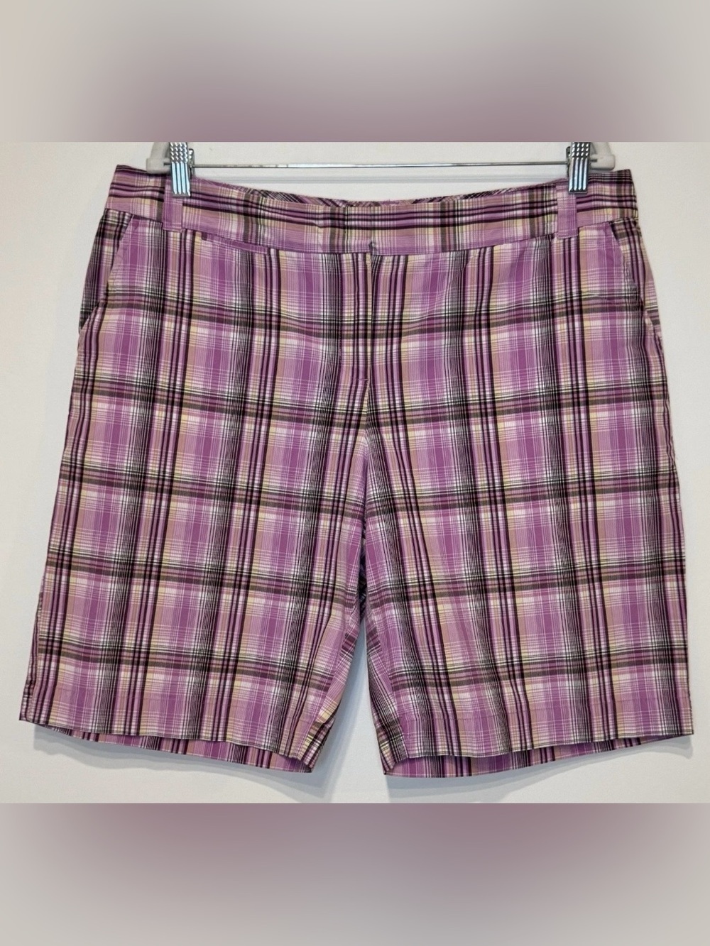 IZOD Women's Cotton Purple Plaid Bermuda Shorts Golf Size 16